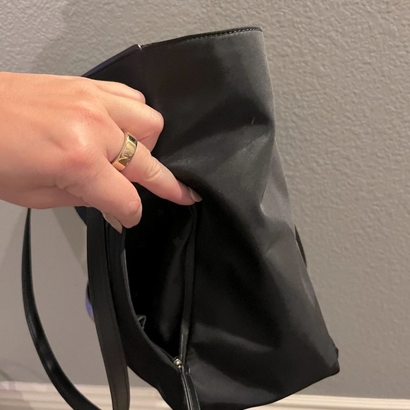 NWOT- Kate Spade Tote Bag - Picture 4 of 13